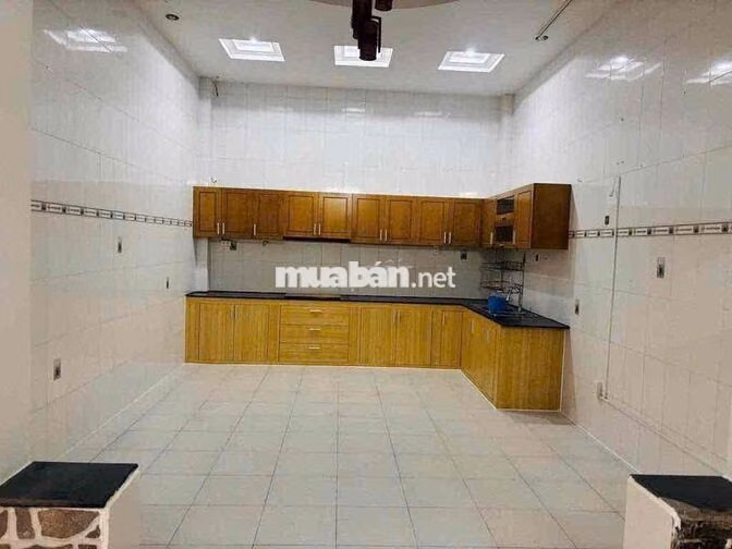 NHÀ NGAY SÂN BAY BẠCH ĐẰNG, TÂN BÌNH| 10*10m2 1tr1l