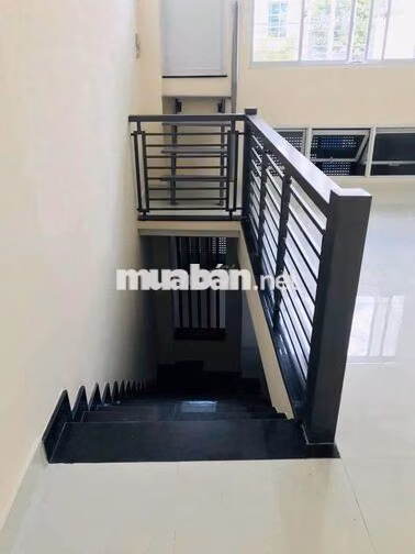 Cho thuê nhà nguyên căn 354/56 Lý Thường Kiệt P14, Q10