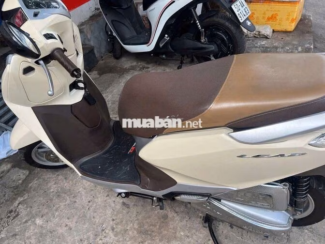 Honda Lead Kem