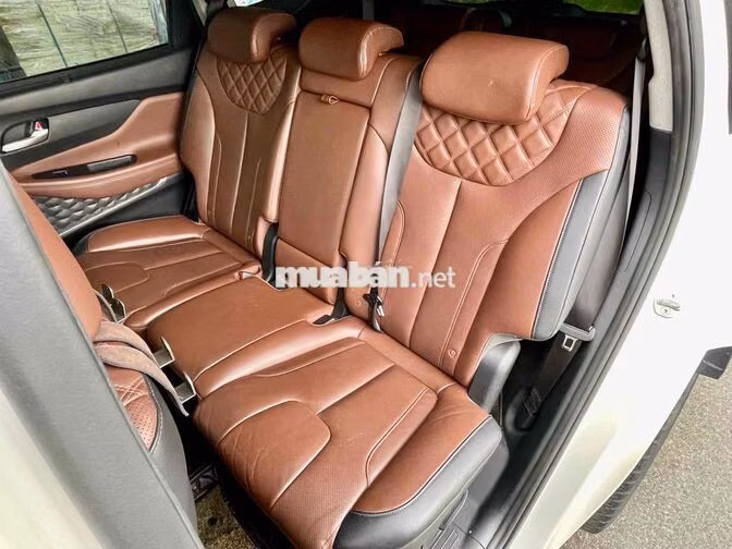Hyundai SantaFe 2022 2.2D Cao Cấp Trắng 36.000 km