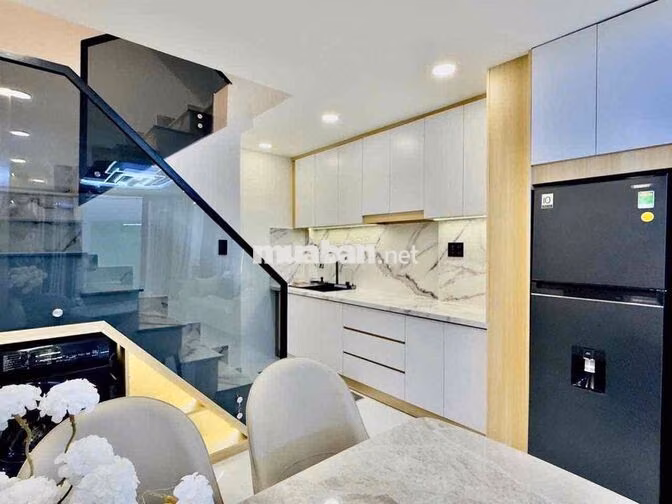 🏠4 Tầng - Lê Văn Duyệt ( Đinh Tiên Hoàng cũ ) giáp Q1- PhúNhuận PXLong