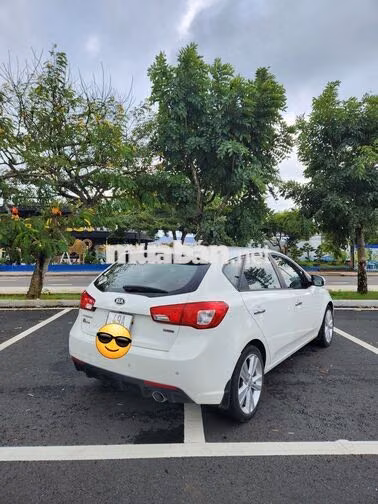 Bán Kia Cerato Hatchback 2012 Trắng 90.000km