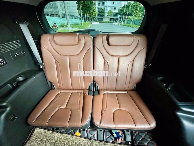 Hyundai SantaFe 2022 2.2D Cao Cấp Trắng 36.000 km