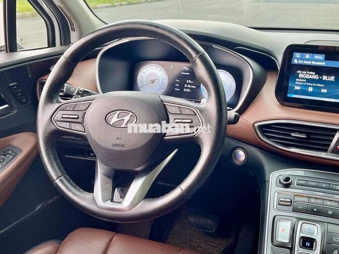 Hyundai SantaFe 2022 2.2D Cao Cấp Trắng 36.000 km