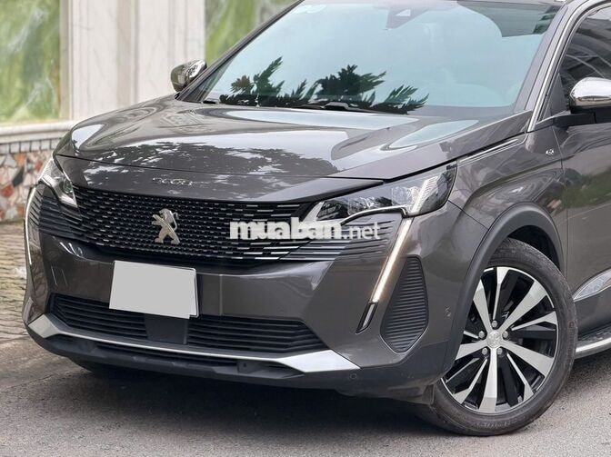 Peugeot 5008 GT 1.6 AT 2023 Xám | 46,000 Km