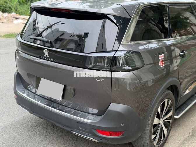 Peugeot 5008 GT 1.6 AT 2023 Xám | 46,000 Km