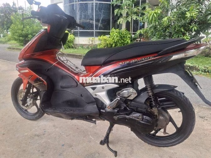 Honda AB 2023 Đỏ Xăng cơ