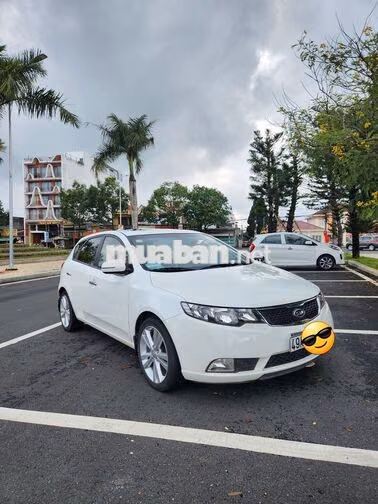 Bán Kia Cerato Hatchback 2012 Trắng 90.000km