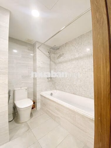 Cần cho thuê CH Sky Center. 75m2 , 2pn full nội thất , giá 16tr ở liền