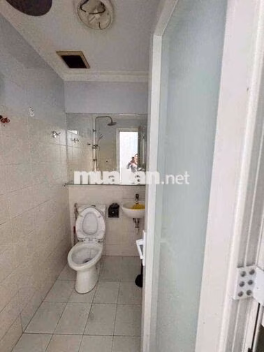 cho Thuê nhà tx 52 gần chợ đường gia 5tr5 3p ngủ