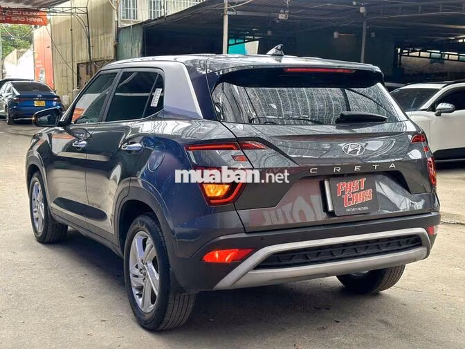 Hyundai Creta 2022 1.5AT,5 chỗ,màu xám,59.000km