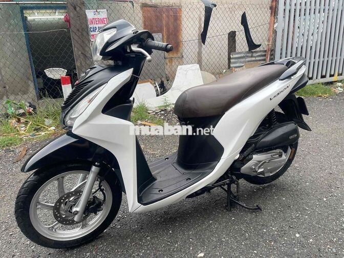 Honda Vision 2016 Trắng đen biển thành phố