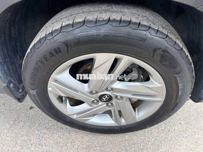Hyundai Creta 2022 1.5AT,5 chỗ,màu xám,59.000km