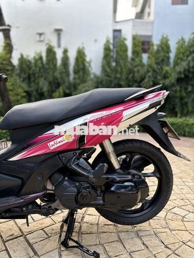 Yamaha Nouvo 5 Fi Hồng Trắng
