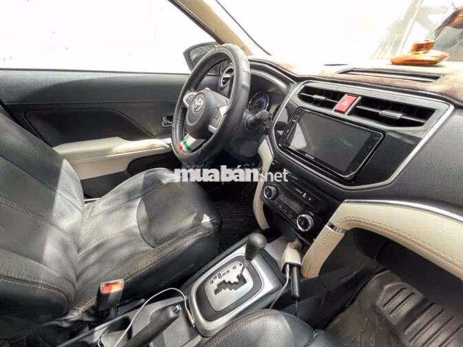 Toyota Rush 2018 Đỏ 45000 km