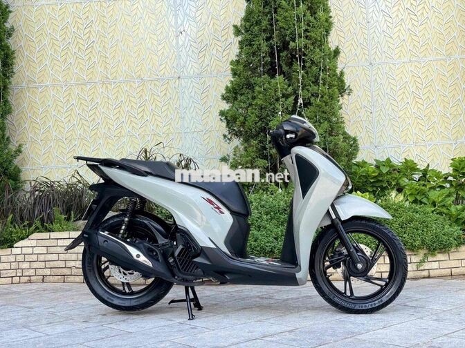 Honda SH 125i 2017 đèn led 2 tầng khoá smartkey