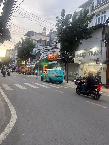 Bán nhà 3 lầu, sân thượng, 2 mặt tiền trước sau, P. Vĩnh Hội, Quận 4