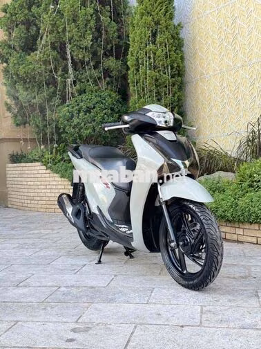 Honda SH 125i 2017 đèn led 2 tầng khoá smartkey