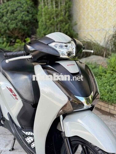 Honda SH 125i 2017 đèn led 2 tầng khoá smartkey