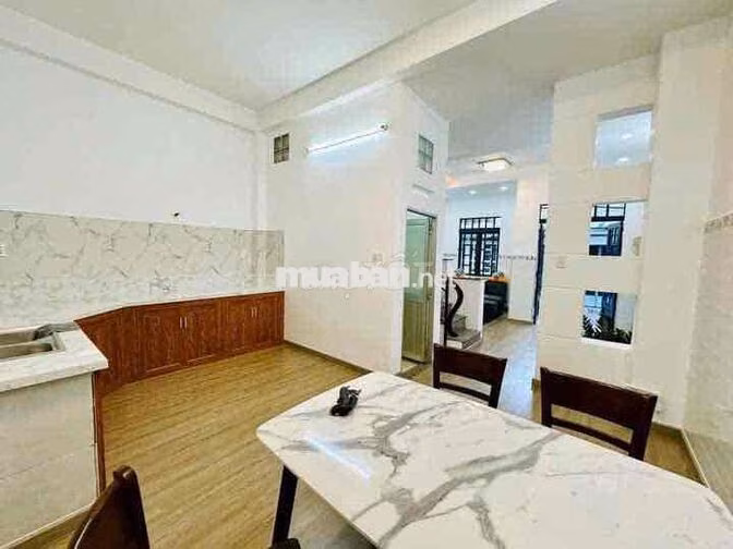 ngộp bank bán gấp nhà ngay Cống Lở, Phan Huy Ích, thiện chí bán trả nợ