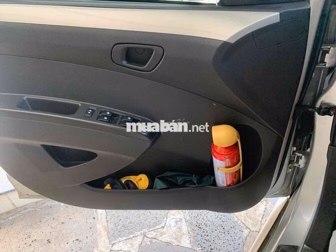 Chevrolet Spark LT 2018 Bạc 25.000km - Siêu Cọp