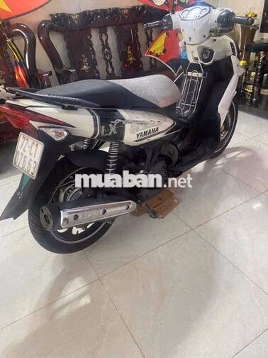 Yamaha Novou LX Trắng đen