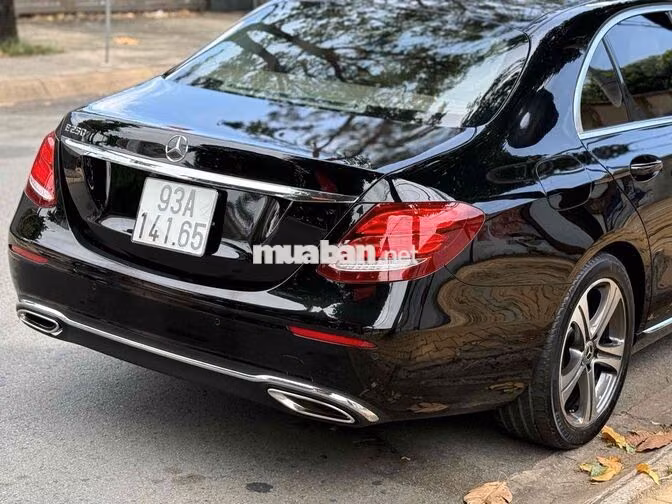 Mercedes E250 2018 Đen 1 CHỦ CÁ NHÂN