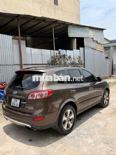 Hyundai SantaFe 7 chỗ Nâu Tự động