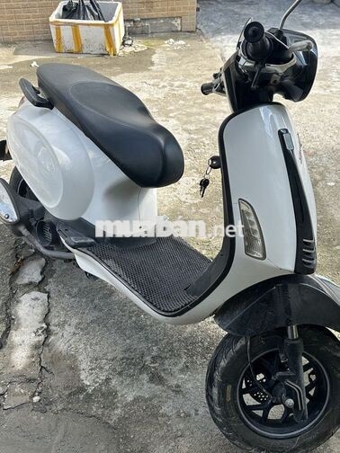 Xe máy điện Vespa Sprint EV Trắng