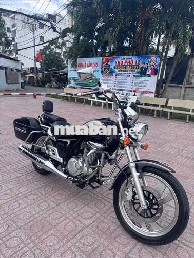 Suzuki GZ 2018 Đen, Bạc 12000 km