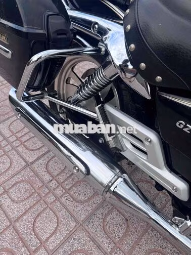Suzuki GZ 2018 Đen, Bạc 12000 km