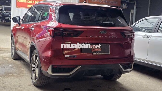 Ford Territory 2022 Titanium X 1.5 Turbo, màu đỏ