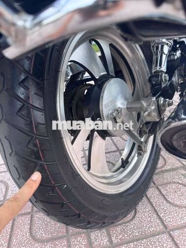 Suzuki GZ 2018 Đen, Bạc 12000 km