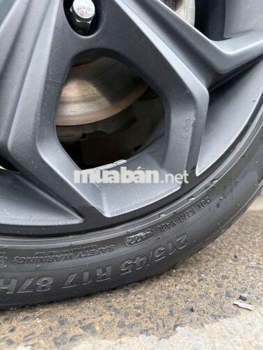 Ford Focus 2014 2.0AT,hatchback 5 chỗ,màu trắng
