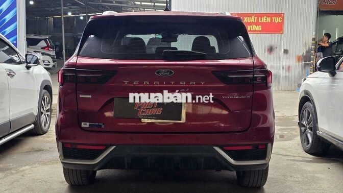 Ford Territory 2022 Titanium X 1.5 Turbo, màu đỏ