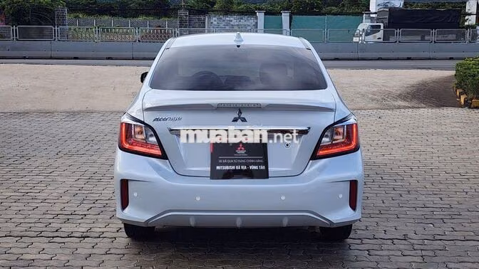 Attrage Premium 2021 Odo 27.000 km
