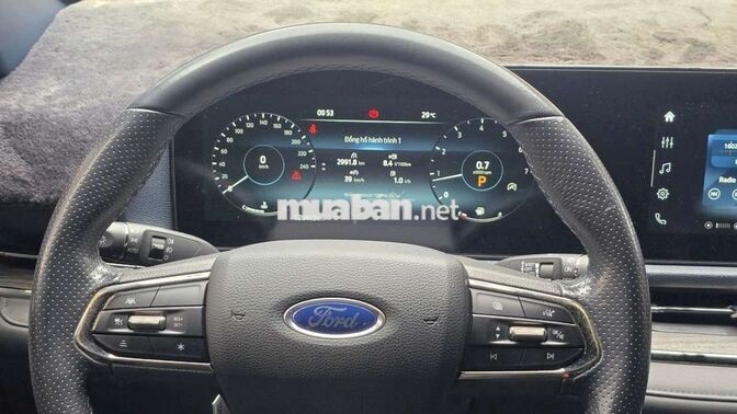 Ford Territory 2022 Titanium X 1.5 Turbo, màu đỏ
