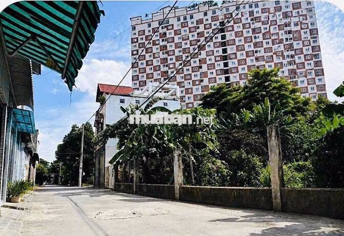 HƠN 5 TỶ - 140M2 ĐẤT NGANG 8M HẺM XE HƠI NGAY CHUNG CƯ ĐẠT GIA