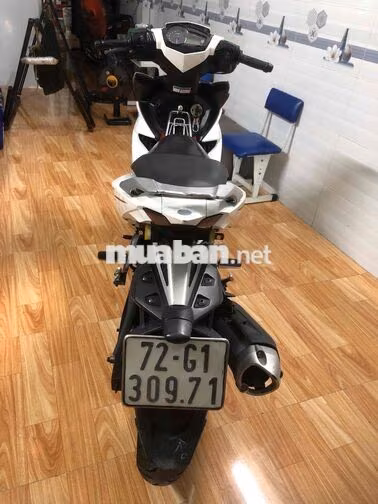 Yamaha Exciter 150cc đời đầu,màu Trắng - đỏ
