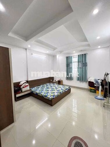 Nhà trệt 2 lầu full nội thất KDC Hưng Phú 1