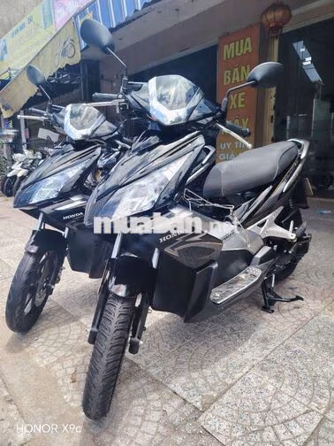 Honda Air Blade 2010 Đen, Trắng