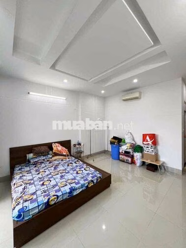 Nhà trệt 2 lầu full nội thất KDC Hưng Phú 1