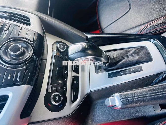 Ford Focus 2014 S Trắng Tự động