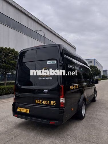 Chính Chủ Bán Ford Transit 2025 Premium 18c
