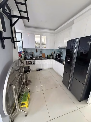 Chung cư Nguyễn Kim, Quận 10 có 3PN Full Nội Thất giá 14,5 tr/th 84m2