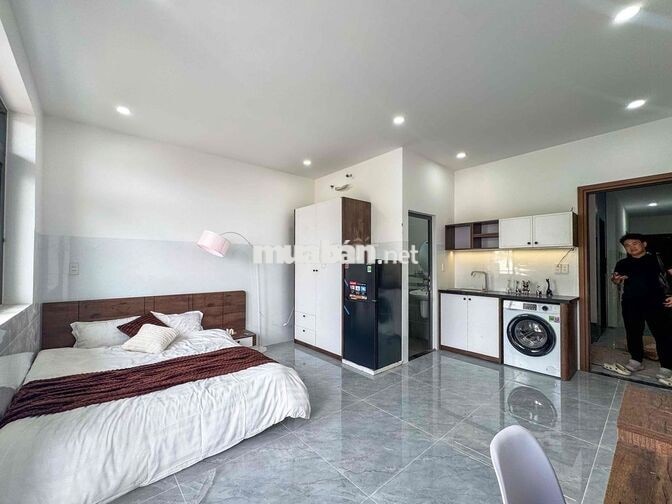 Phòng full nội thất đang hoàn thiện mới ngay Dương Quảng Hàm