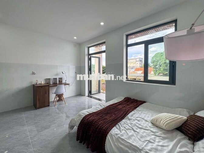 Phòng full nội thất đang hoàn thiện mới ngay Dương Quảng Hàm