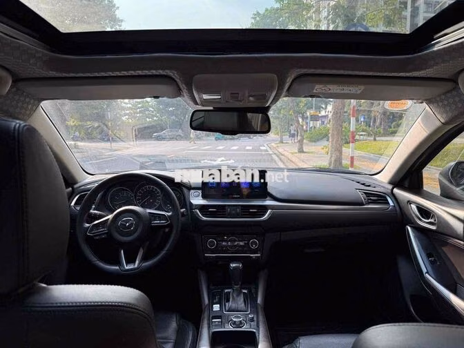 Mazda 6 2.0 Premium 2020 Xanh cavansite 7 vạn