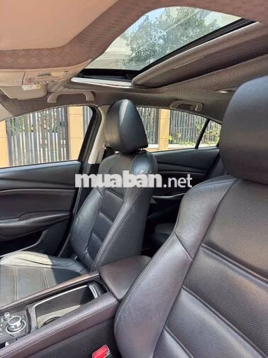 Mazda 6 2.0 Premium 2020 Xanh cavansite 7 vạn