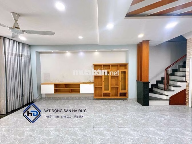 Nhà 5x15 trệt 3 lầu mặt tiền nhánh cách Lê Văn Khương 100m